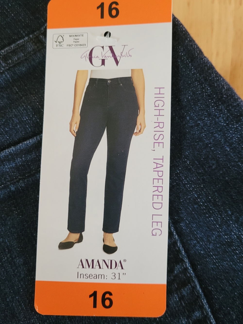 Gloria Vanderbilt Jeans ~ Size 16